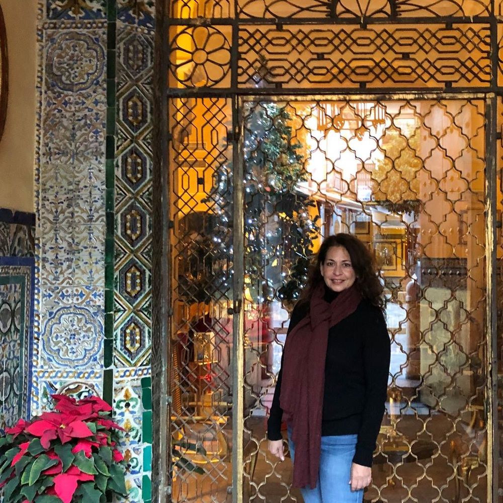 Meet your Posher, Monica